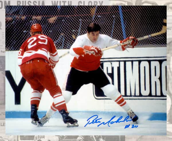 Peter Mahovlich Team Canada 1972 Summit Series Autographed 8x10