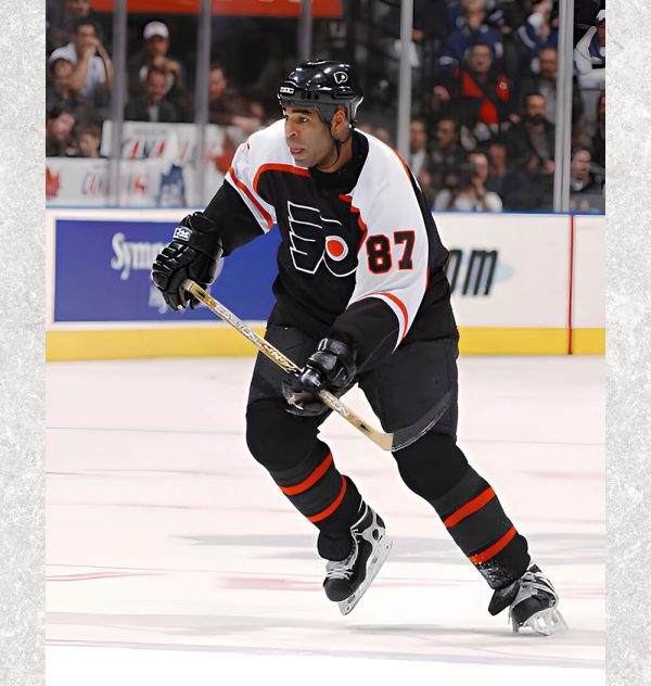 Donald Brashear Pre-Order Philadelphia Flyers Autographed 8x10 (1)