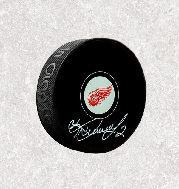 Vyacheslav Fetisov Detroit Red Wings Autographed Puck