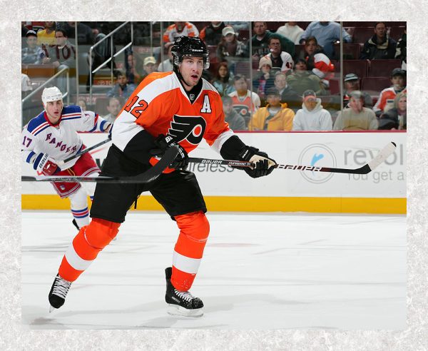 Simon Gagne Pre-Order Philadelphia Flyers Autographed 16x20 (2)