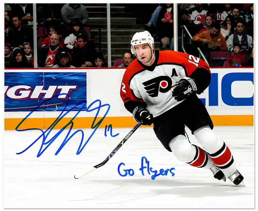 Simon Gagne Philadelphia Flyers Autographed 8x10