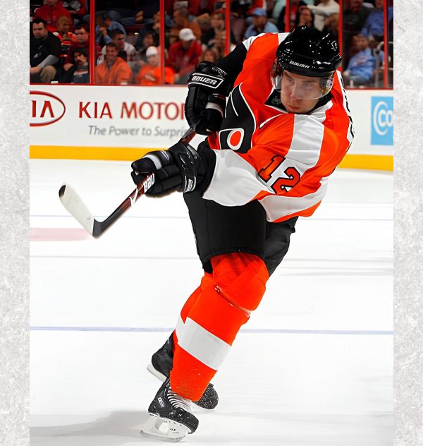 Simon Gagne Pre-Order Philadelphia Flyers Autographed 8x10 (3)