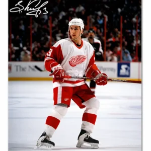 Vyacheslav Kozlov Detroit Red Wings Autographed 8x10