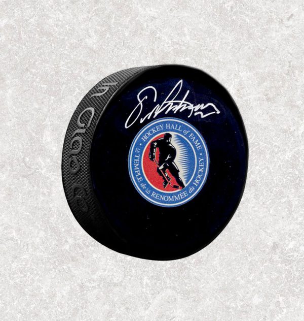 Eric Lindros HHOF Autographed Puck