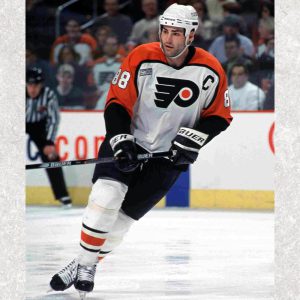 Eric Lindros Pre-Order Philadelphia Flyers Autographed 8x10 (1)