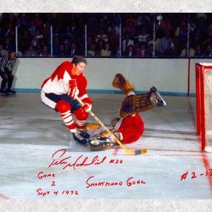 Peter Mahovlich 1972 Summit Series "Shorthanded Goal" Limited Edition #2 of 13 Autographed 8x10
