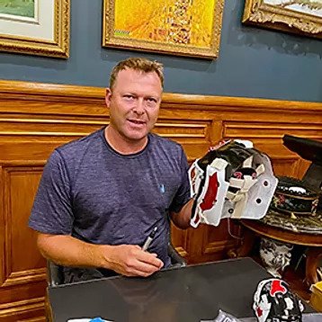 Martin Brodeur Signed Puck New Jersey Devils Hockey NHL SCC 95 Autograph  HOF JSA - Autographed NHL Pucks at 's Sports Collectibles Store