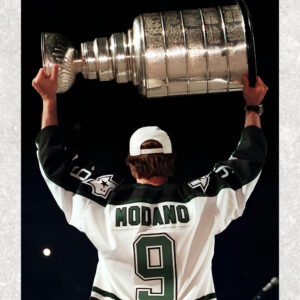 Mike Modano Pre-Order Dallas Stars Autographed 8x10 (1)