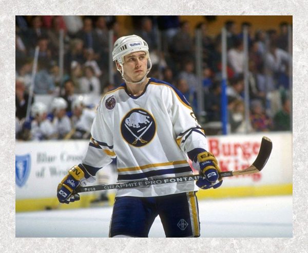 Alexander Mogilny Pre-Order Buffalo Sabres Autographed 16x20 (1)