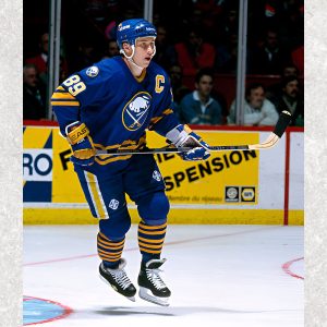Alexander Mogilny Pre-Order Buffalo Sabres Autographed 8x10 (2)