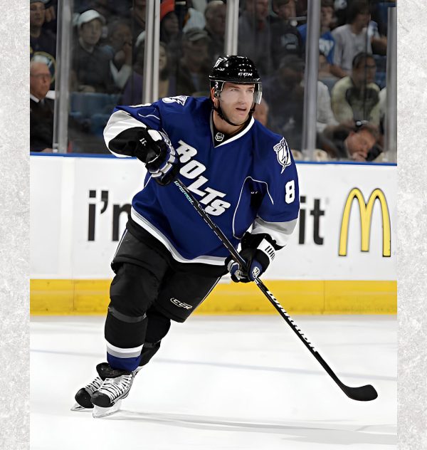 Mark Recchi Pre-Order Tampa Bay Lightning Autographed 8x10 (1)