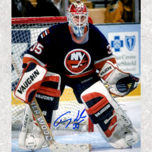 Autographed MIROSLAV SATAN New York Islanders Photo - Main Line Autographs