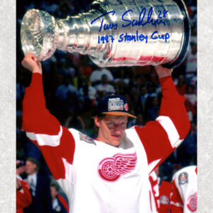 Tomas Sandstrom Detroit Red Wings Autographed 8x10