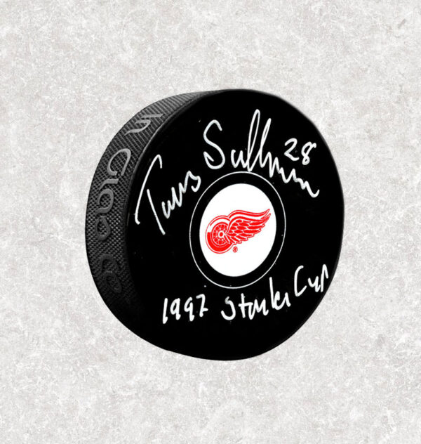 Tomas Sandstrom Detroit Red Wings Autographed Puck