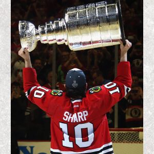 Patrick Sharp Pre-Order Chicago Blackhawks Autographed 8x10 (4)